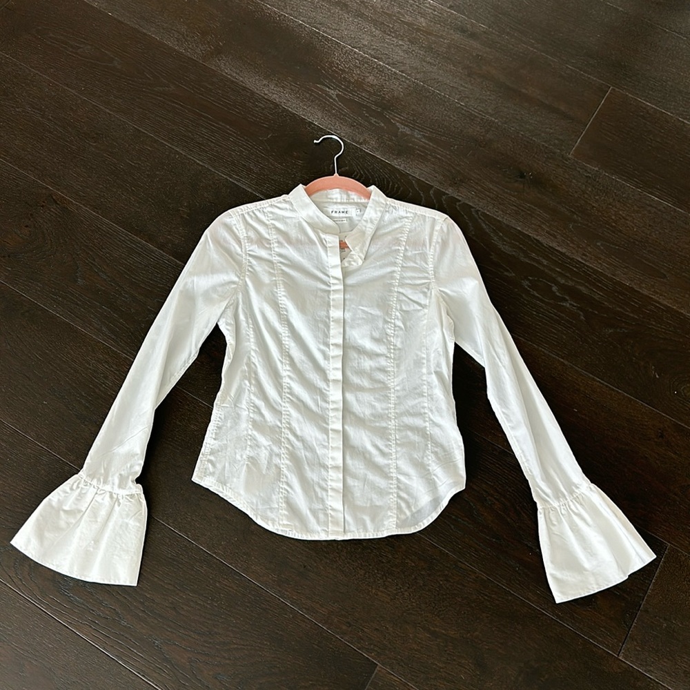 NWT! Frame top size S